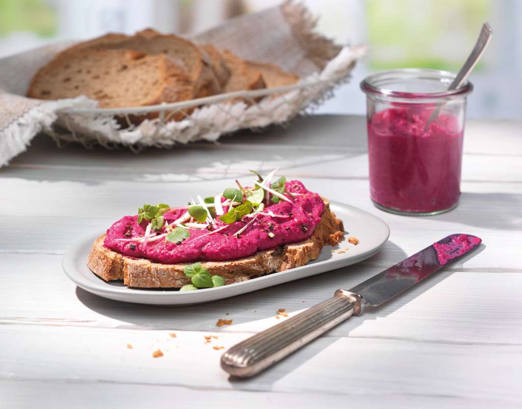 Red Onion and Snøfrisk Pie